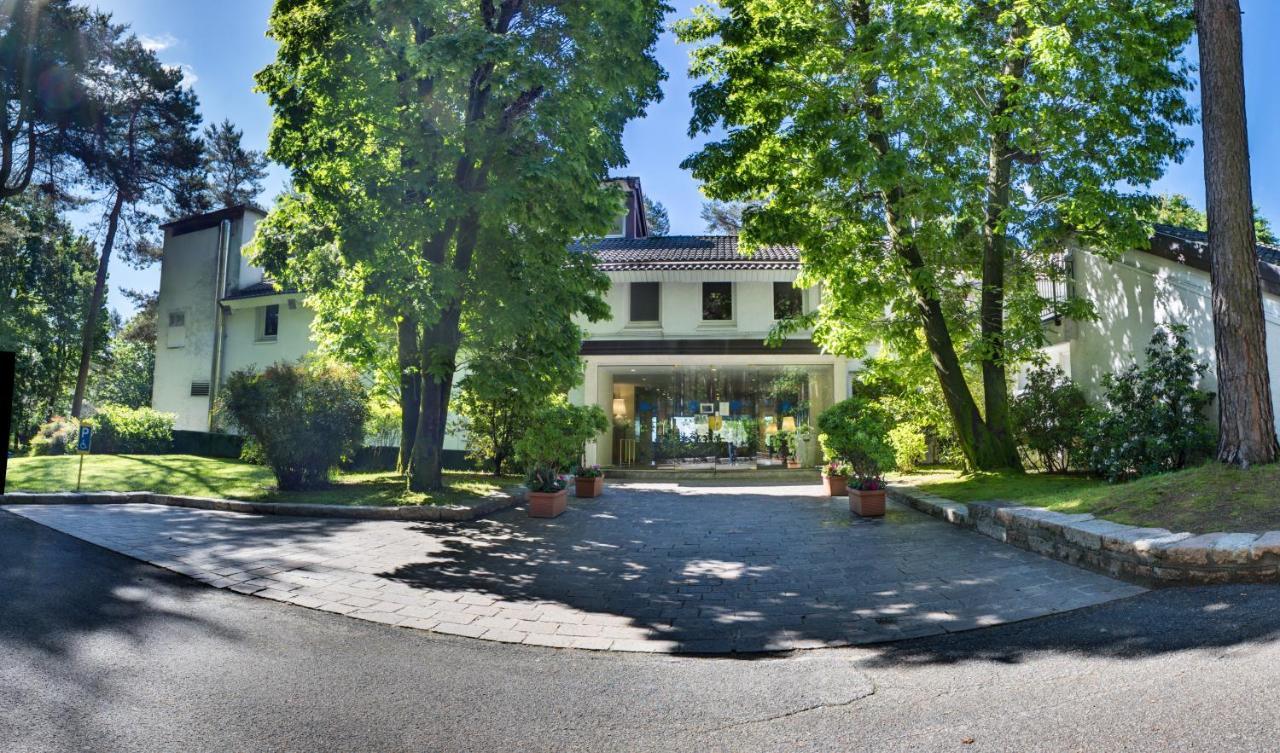 Golf Hotel La Pinetina Appiano Gentile Eksteriør bilde