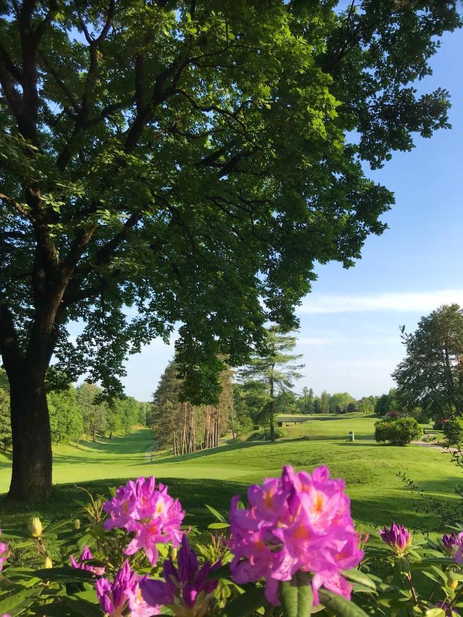 Golf Hotel La Pinetina Appiano Gentile Eksteriør bilde