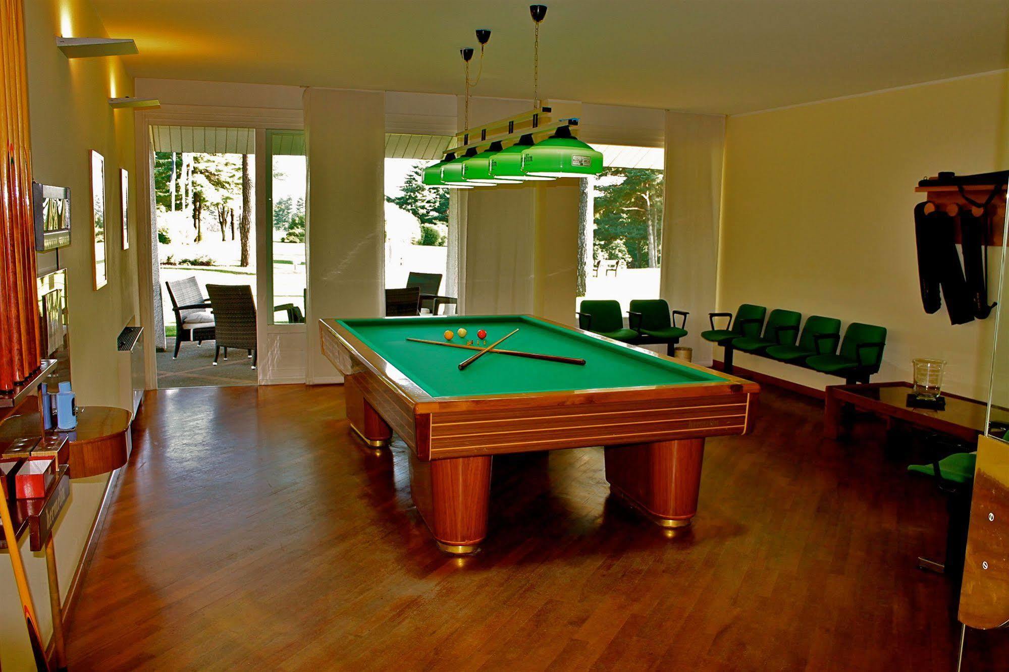 Golf Hotel La Pinetina Appiano Gentile Eksteriør bilde